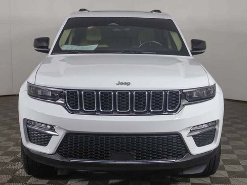 Used 2022 Jeep Grand Cherokee Limited AWD/4WD image 13