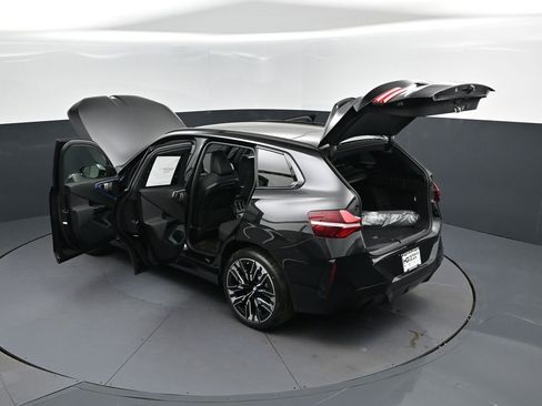 New 2026 BMW X3 xDrive30 w/ Premium Package image 2