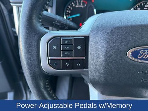 Certified 2024 Ford Expedition XLT image 21