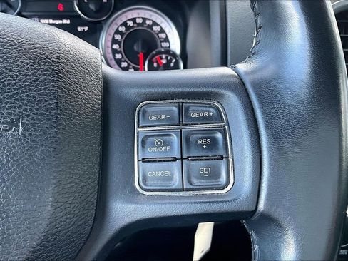 Used 2019 RAM 1500 Big Horn AWD/4WD image 12