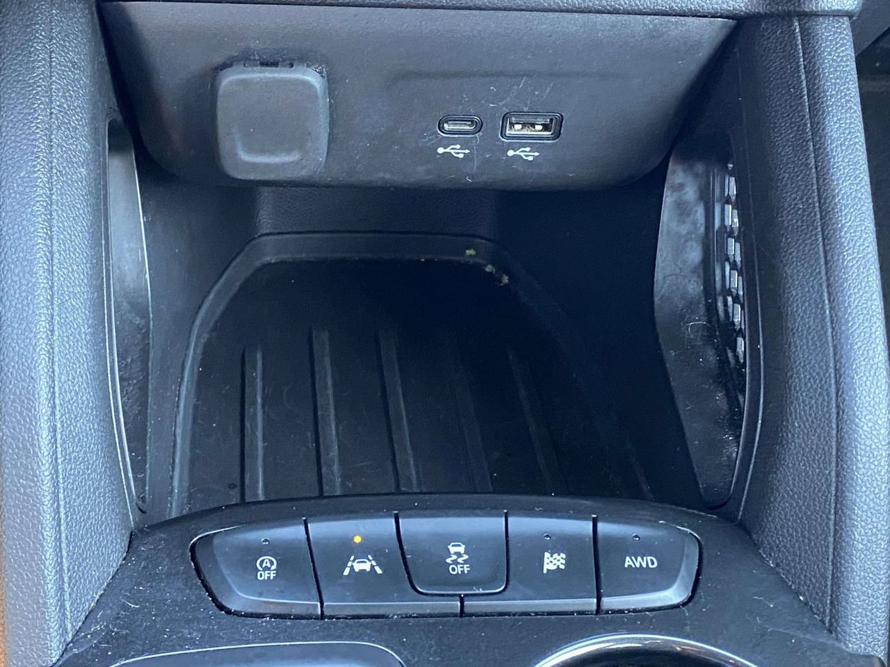 Used 2025 Chevrolet TrailBlazer LT AWD/4WD image 38