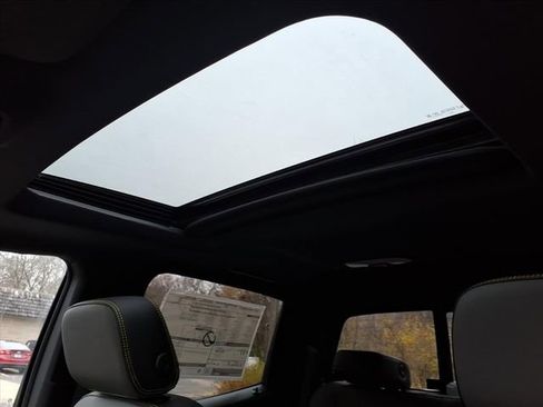 New 2026 Chevrolet Colorado ZR2 w/ Technology Package image 21