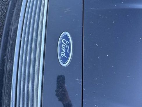 Used 2017 Ford Fusion SE image 14