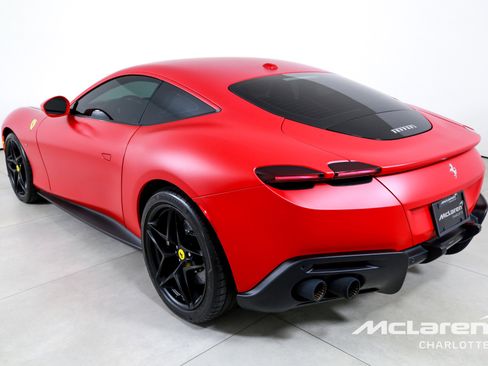 Used 2023 Ferrari Roma image 6