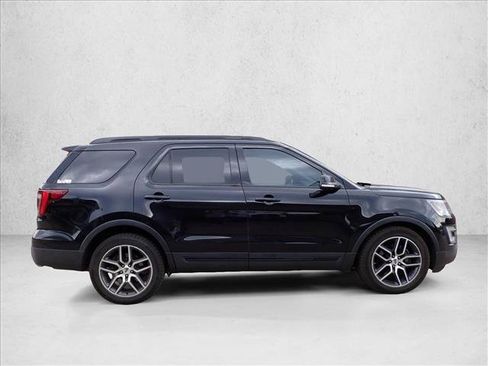 Used 2016 Ford Explorer Sport w/ Equipment Group 401A AWD/4WD image 14