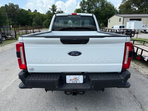 Used 2023 Ford F250 XL w/ 360-Degree Camera Package RWD image 4