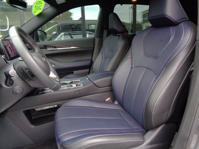 Used 2026 INFINITI QX60 Sport w/ Dark Cargo Package AWD/4WD image 12