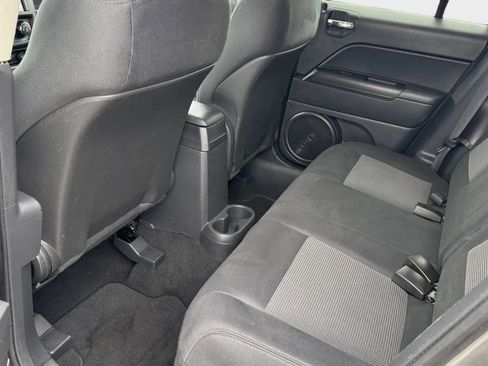 Used 2012 Jeep Patriot Latitude w/ Sun/Sound Group image 13