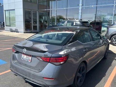 Used 2023 Nissan Sentra SR w/ Midnight Edition Package FWD image 3