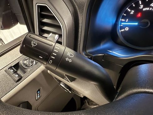 Used 2019 Ford F150 XLT image 23