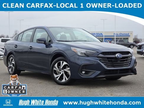 Used 2025 Subaru Legacy Premium image 1