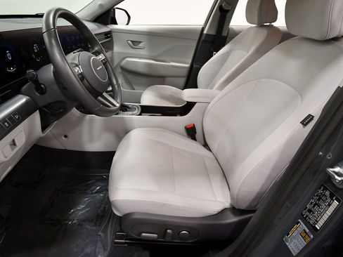 Used 2025 Hyundai Kona SEL image 14