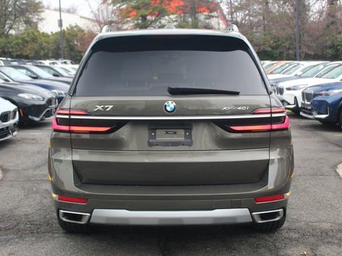 Used 2025 BMW X7 xDrive40i image 7