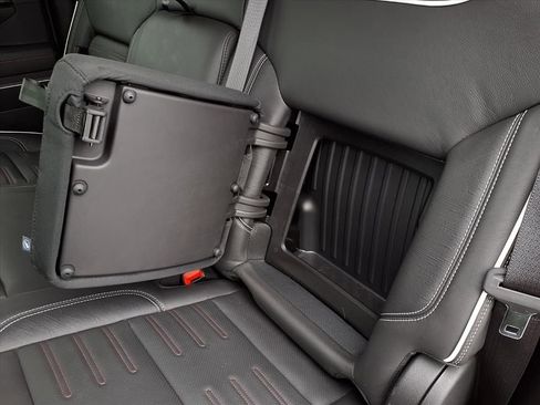 Certified 2024 GMC Sierra 1500 AT4X image 32