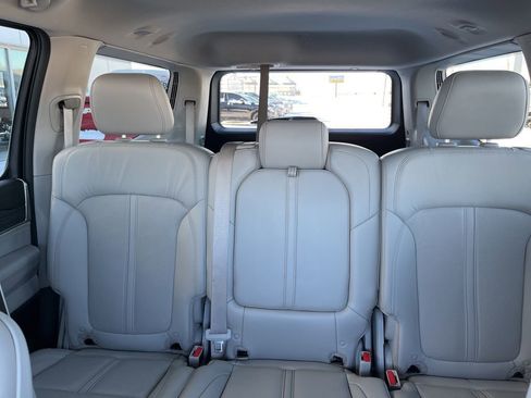 Used 2022 Jeep Wagoneer Series II image 19