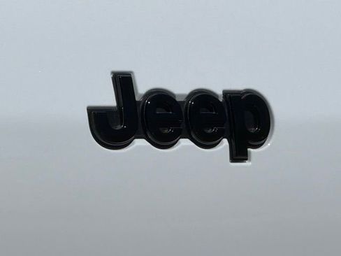 New 2025 Jeep Grand Cherokee L Limited w/ Black Appearance Package image 14