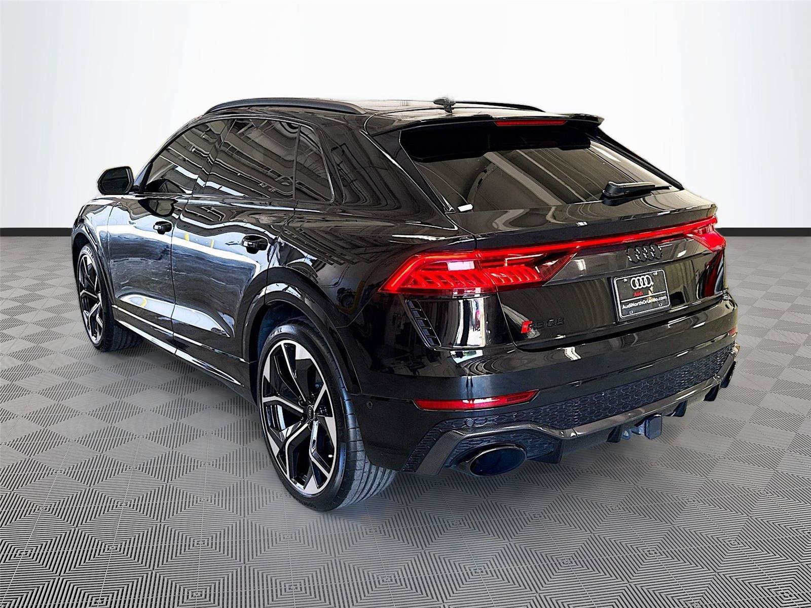 Used 2023 Audi RS Q8 w/ Black Optic Package AWD/4WD image 5