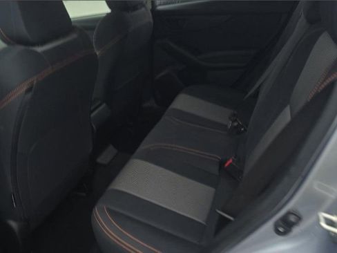 Used 2022 Subaru Crosstrek 2.0i Premium w/ Moonroof Package image 16