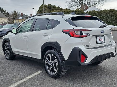 Certified 2025 Subaru Crosstrek 2.0i Premium image 4