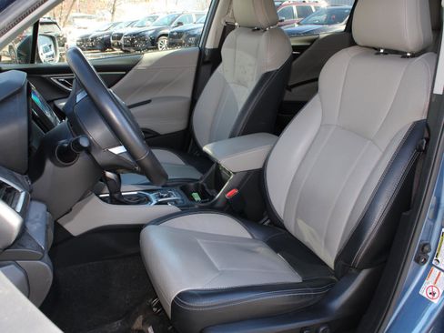 Used 2019 Subaru Forester Limited image 15