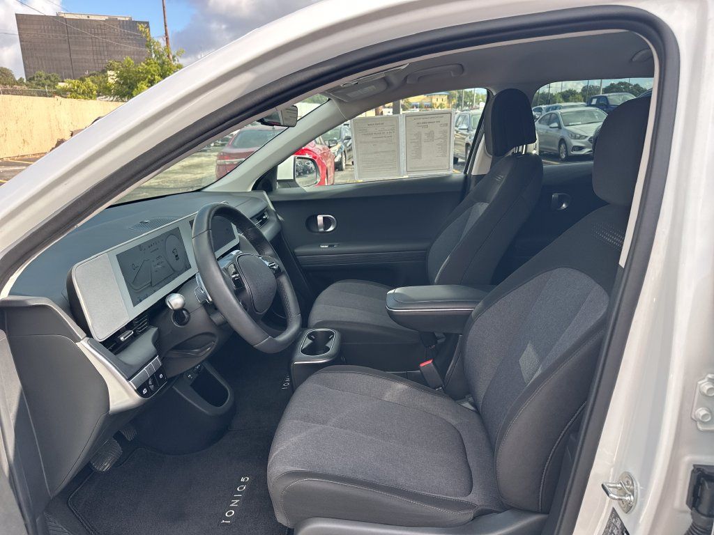 Used 2024 Hyundai Ioniq 5 SEL RWD image 10