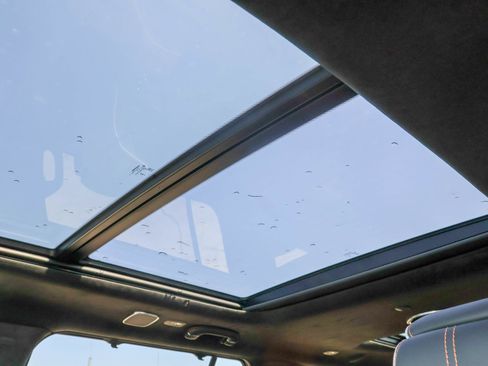 New 2026 Jeep Grand Wagoneer L Summit AWD/4WD image 5