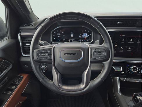 Used 2025 GMC Sierra 1500 Denali Ultimate AWD/4WD image 22