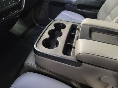 Used 2019 GMC Sierra 1500 Limited w/ Sierra Convenience Package RWD image 26
