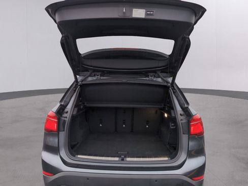 Used 2021 BMW X1 sDrive28i image 9