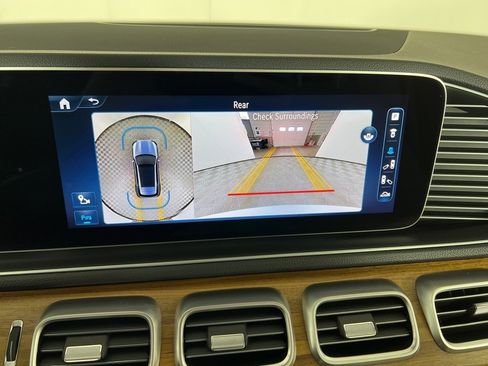 Used 2024 Mercedes-Benz GLE 350 4MATIC image 9