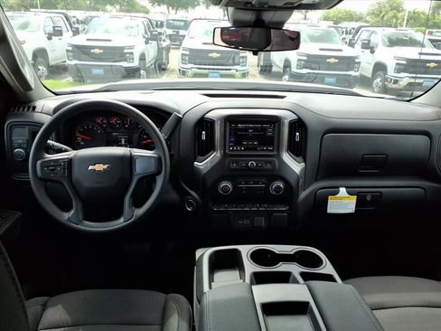 New 2026 Chevrolet Silverado 1500 Custom RWD image 18