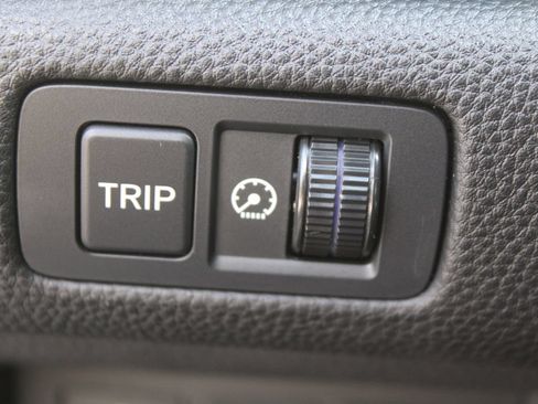 Used 2018 Honda Accord Sport image 27