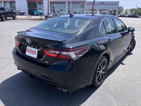 Certified 2024 Toyota Camry SE FWD image 5