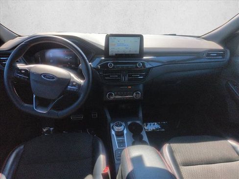 Used 2024 Ford Escape ST-Line image 18