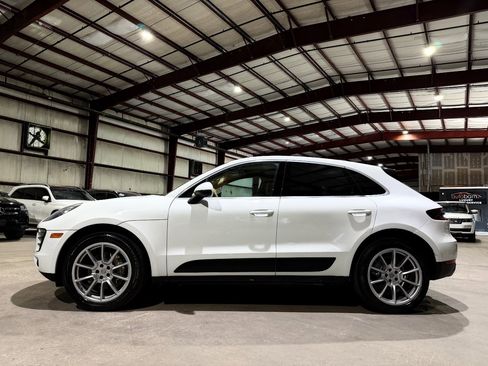 Used 2017 Porsche Macan S AWD/4WD image 8