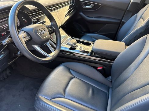 Used 2024 Audi Q7 3.0T Premium image 9