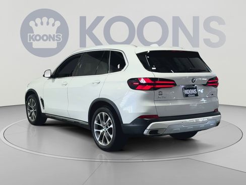 Used 2024 BMW X5 xDrive40i AWD/4WD image 8