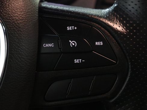 Used 2023 Dodge Challenger SXT w/ Blacktop Package image 28