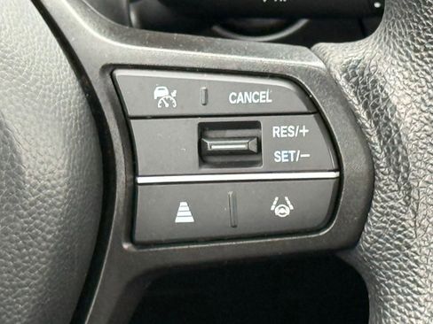 Used 2024 Honda HR-V LX image 31