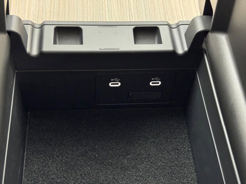 Used 2025 MAZDA CX-90 Plug-In Hybrid w/Premium Sport image 36