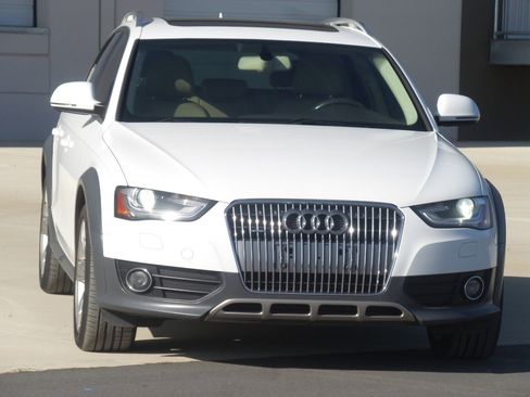 Used 2013 Audi A4 Premium Plus w/ Premium Plus Pkg image 36