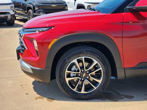 New 2026 Chevrolet TrailBlazer LT FWD image 9