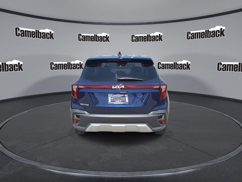 Used 2026 Kia Seltos LX FWD image 6