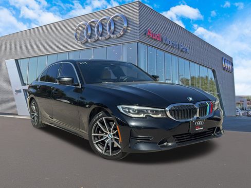 Used 2021 BMW 330i Sedan RWD image 1