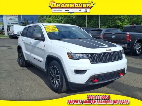 Certified 2019 Jeep Grand Cherokee Trailhawk AWD/4WD image 1