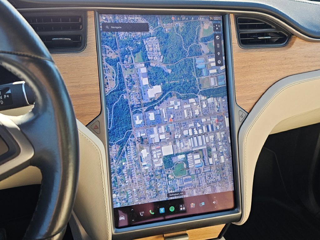 Used 2020 Tesla Model X Long Range AWD/4WD image 30