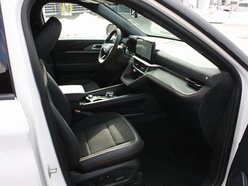New 2026 Ford Explorer ST AWD/4WD image 12