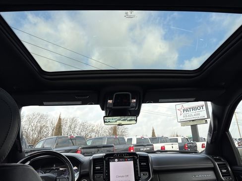 Used 2022 RAM 1500 Limited image 14