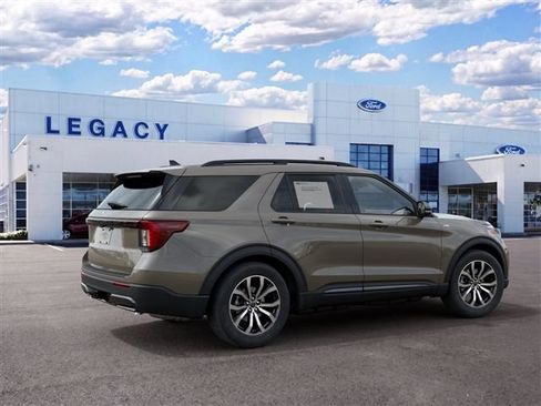 New 2027 Ford Explorer ST-Line w/ Premium Package RWD image 6