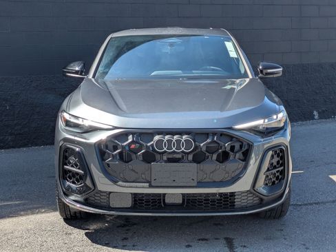 New 2026 Audi SQ5 Prestige AWD/4WD image 2